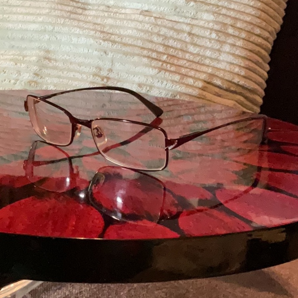 Nikon Prescription Glasses. Bronze metal-rimmed rectangular 54-17-140.
